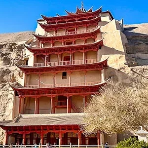 6 Days Xining to Golmud Tour with Dunhuang Exploration